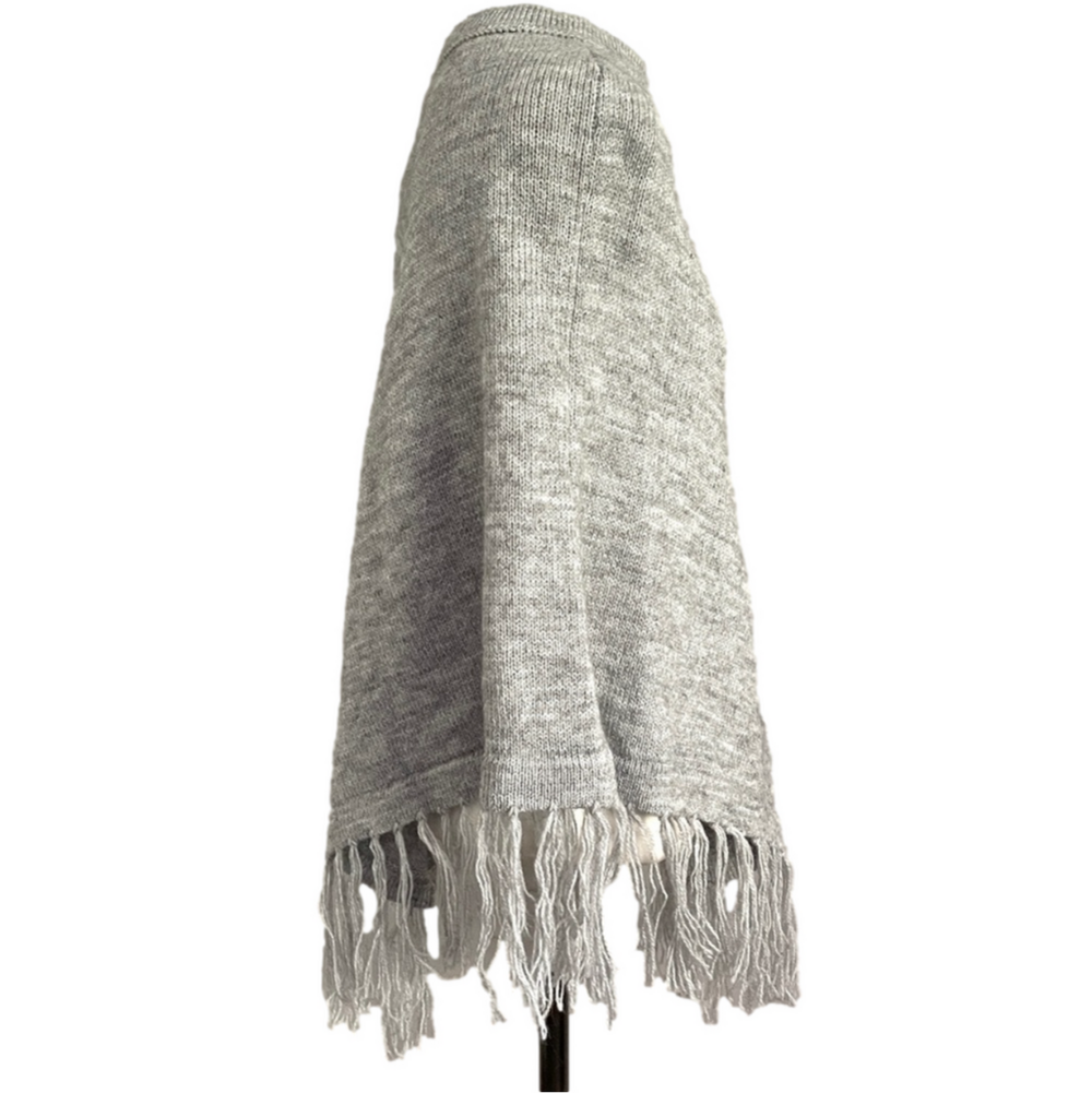 Gray Fringed Alpaca Sweater Poncho - Small, from Peru 🇵🇪 - Picture 6 of 11